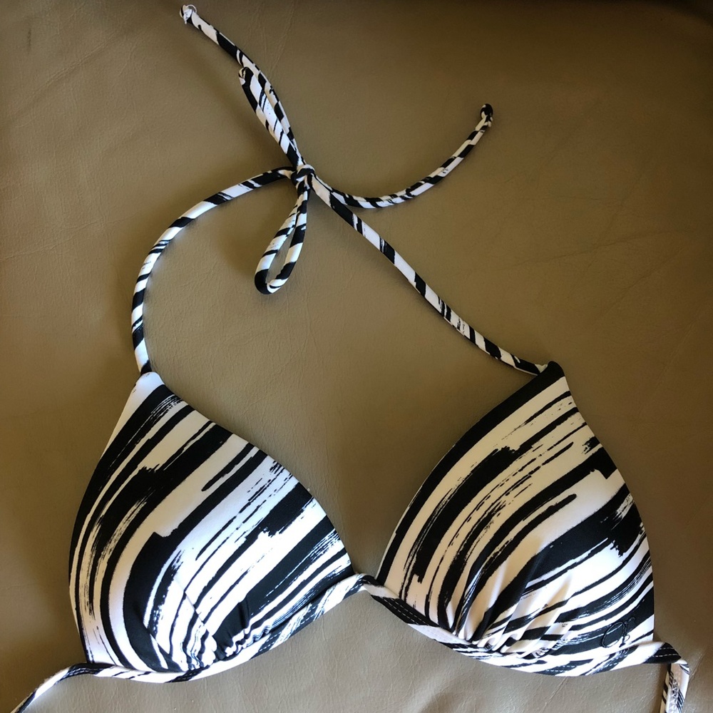 Black & white swimsuit top